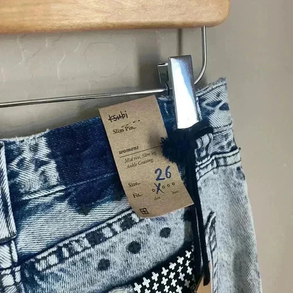 KSUBI Slim Pin Dusted High Rise Jeans Size 26 - Picture 12 of 16